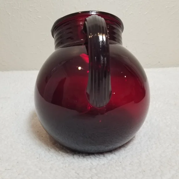 Vintage Anchor Hocking - Ruby Red Glass - Tilted Pitcher - Picture 7 of 9